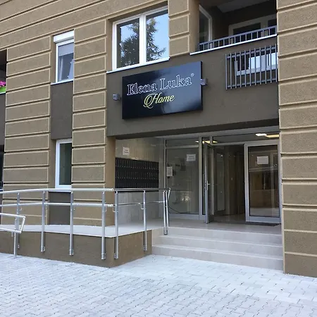 Апартаменты Ivana Near The Main Train Station *